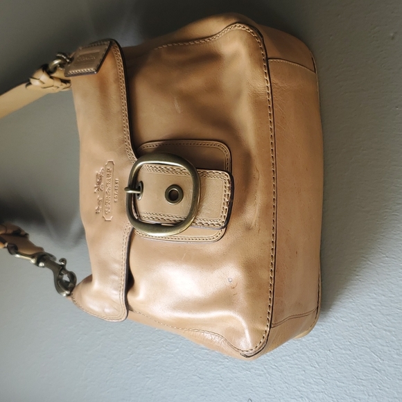 Tan Coach Shoulder Bag Purse - Picture 8 of 17